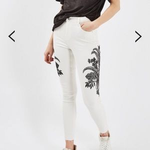 TALL Topshop moto sketch embroidered Jaime jeans